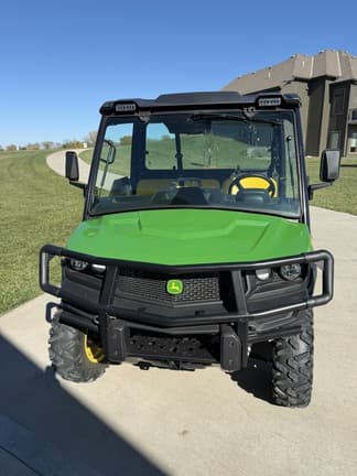 Image of John Deere XUV 835M equipment image 2