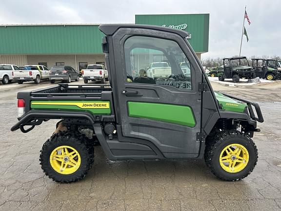 Image of John Deere XUV 835M equipment image 4