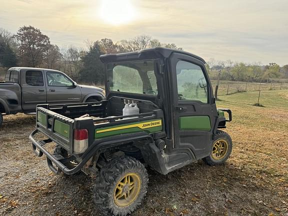 Image of John Deere XUV 835M equipment image 3