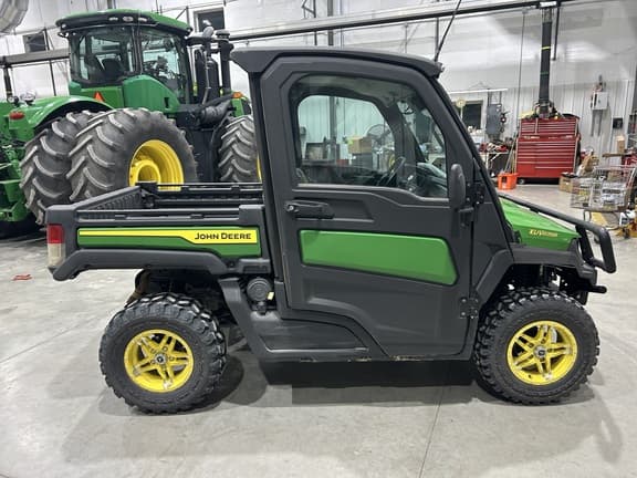 Image of John Deere XUV 835M equipment image 4