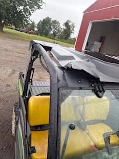 Image of John Deere XUV 835M equipment image 2