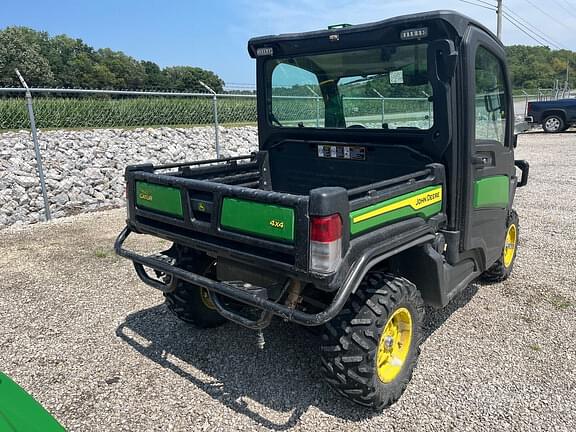 Image of John Deere XUV 835M equipment image 3