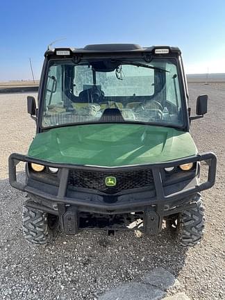 Image of John Deere XUV 835M equipment image 2