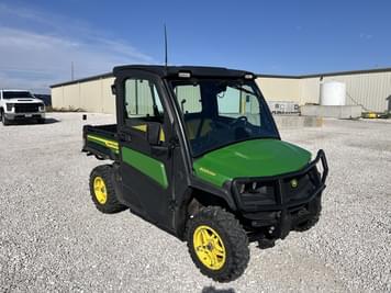 Main image John Deere XUV 835M