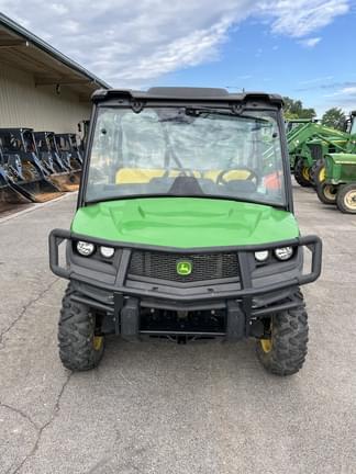 Image of John Deere XUV 835M equipment image 1
