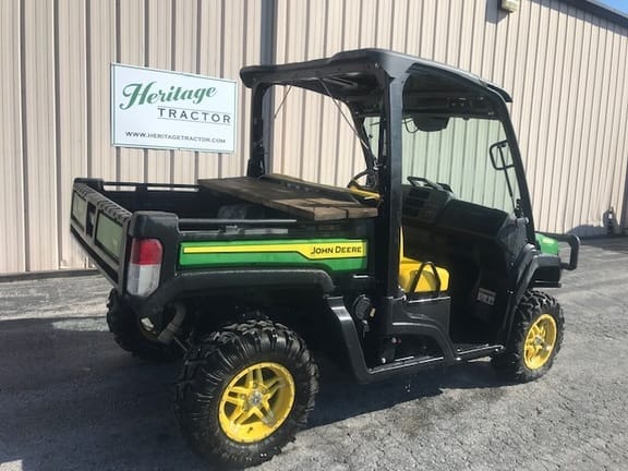 Main image John Deere XUV 835M