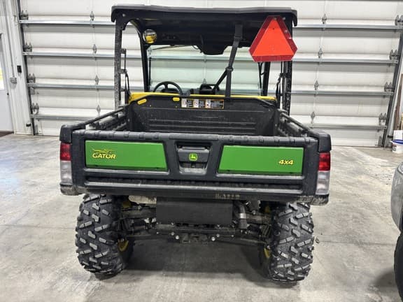 Image of John Deere XUV 835M equipment image 4