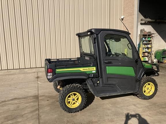 Image of John Deere XUV 835M equipment image 3