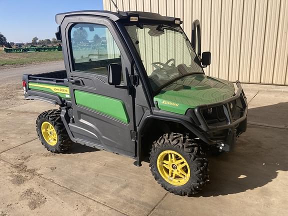 Image of John Deere XUV 835M equipment image 2