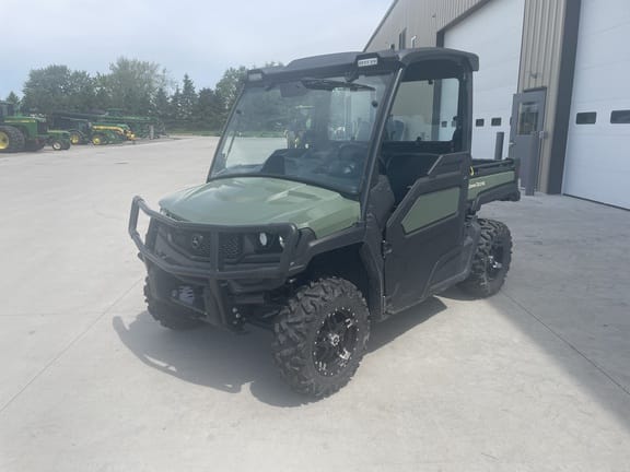 Main image John Deere XUV 835M
