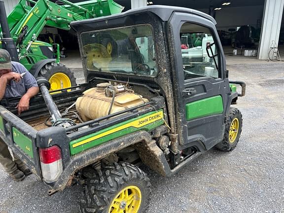 Image of John Deere XUV 835M equipment image 4