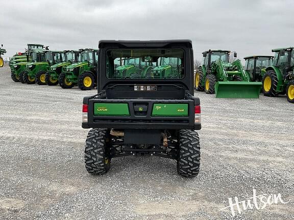 Image of John Deere XUV 835M equipment image 3