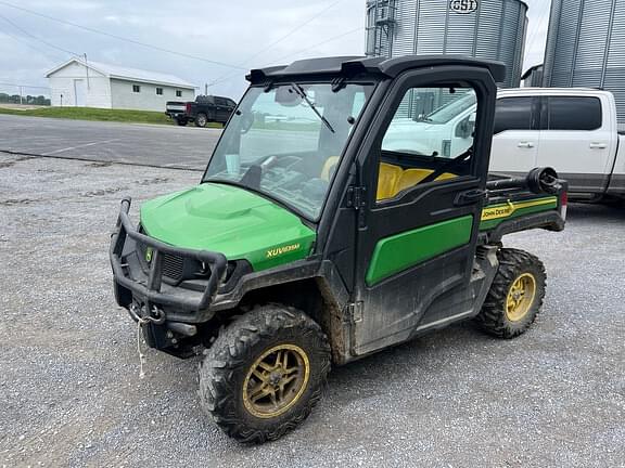 Image of John Deere XUV 835M equipment image 1