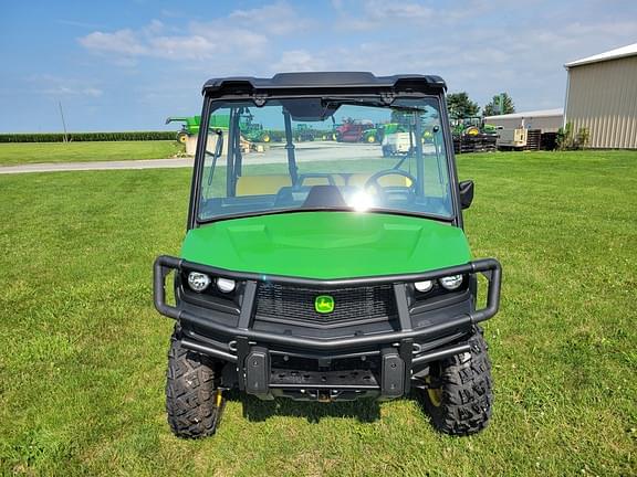 Image of John Deere XUV 835M equipment image 2