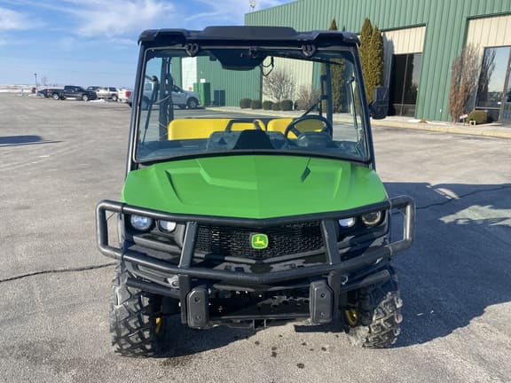 Image of John Deere XUV 835M equipment image 1