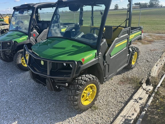 2021 John Deere XUV 835M Equipment Image0
