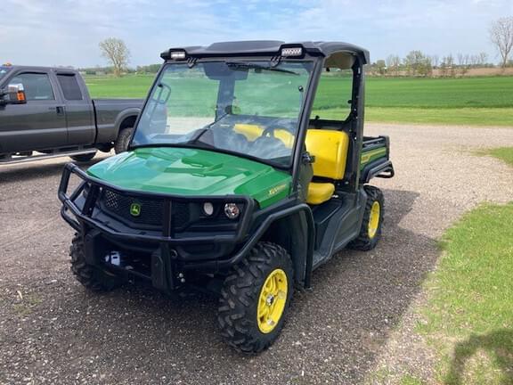 Image of John Deere XUV 835M equipment image 1