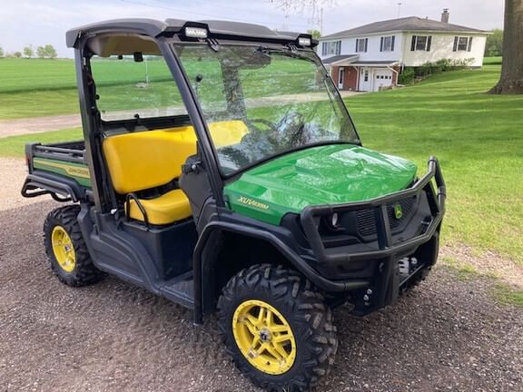 2021 John Deere XUV 835M Equipment Image0