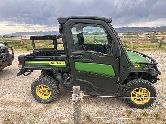 Image of John Deere XUV 835M Primary image