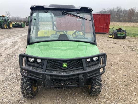 Image of John Deere XUV 835M equipment image 2