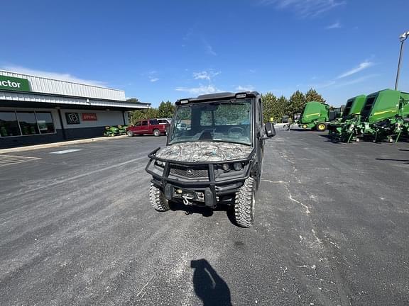 Image of John Deere XUV 835M equipment image 3