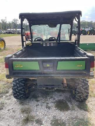 Image of John Deere XUV 835M equipment image 4