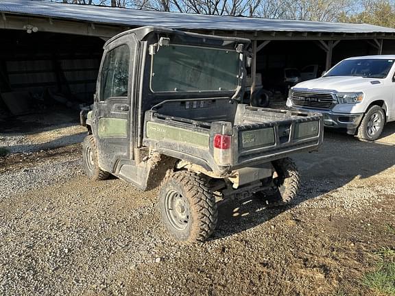 Image of John Deere XUV 835M equipment image 3