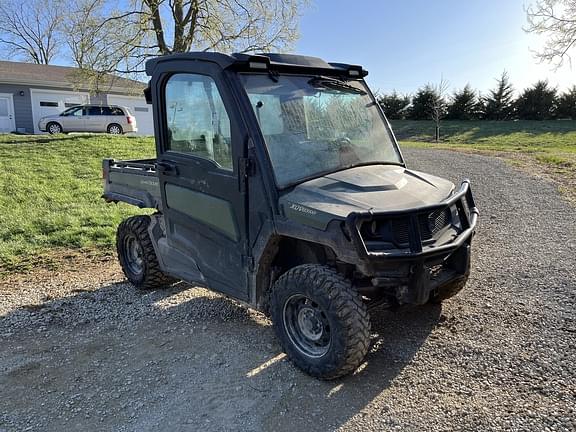 Image of John Deere XUV 835M Primary image