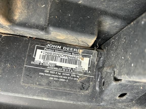 Image of John Deere XUV 835M equipment image 2