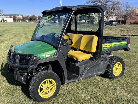 Image of John Deere XUV 835M equipment image 1