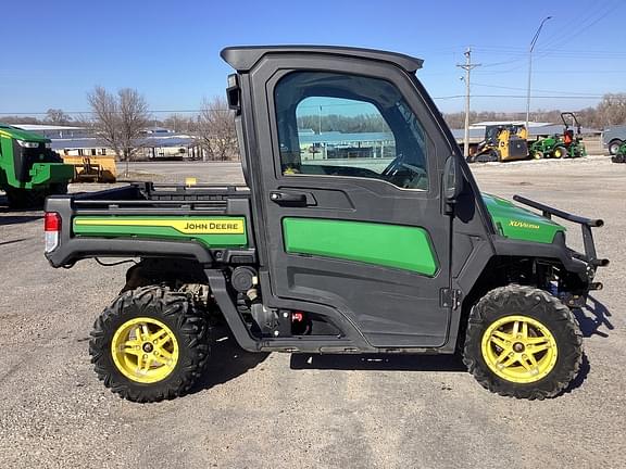 Image of John Deere XUV 835M equipment image 3