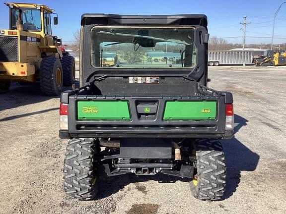 Image of John Deere XUV 835M equipment image 4