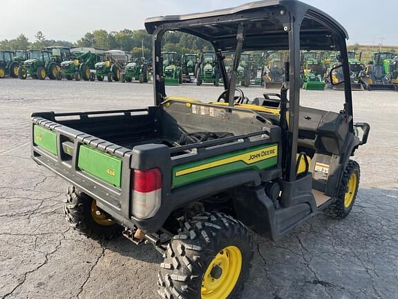 Image of John Deere XUV 835M equipment image 2