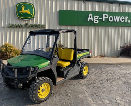2021 John Deere XUV 835M Equipment Image0
