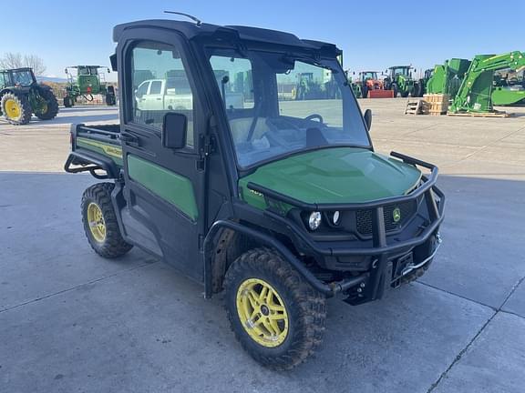 Image of John Deere XUV 835M equipment image 3