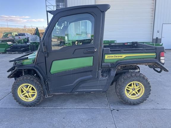 Image of John Deere XUV 835M equipment image 1