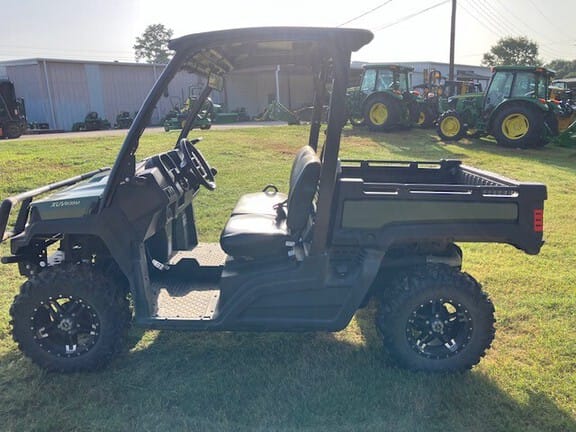Main image John Deere XUV 835M