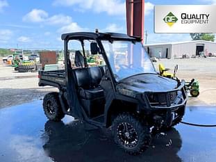 2021 John Deere XUV 835M Equipment Image0