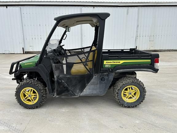 Image of John Deere XUV 835M equipment image 1