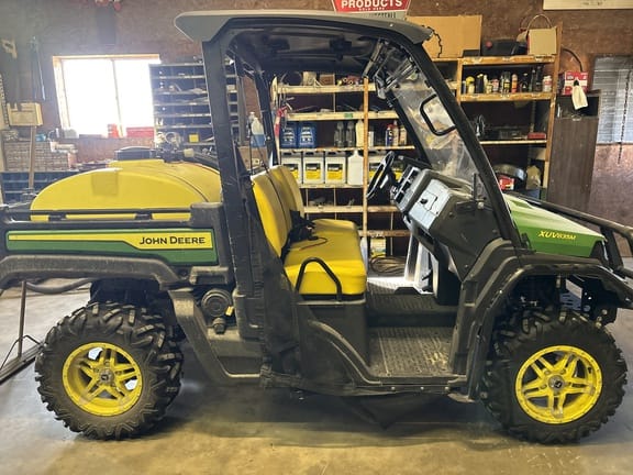 2021 John Deere XUV 835M Equipment Image0