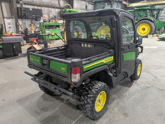 Image of John Deere XUV 835M equipment image 4