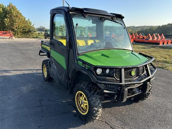Image of John Deere XUV 835M equipment image 3