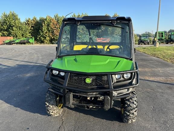 Image of John Deere XUV 835M equipment image 2