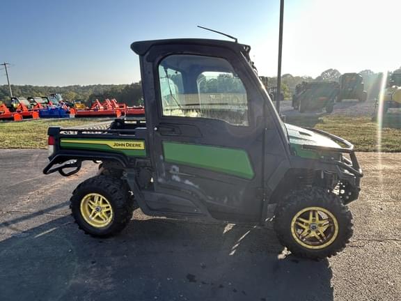 Image of John Deere XUV 835M equipment image 4
