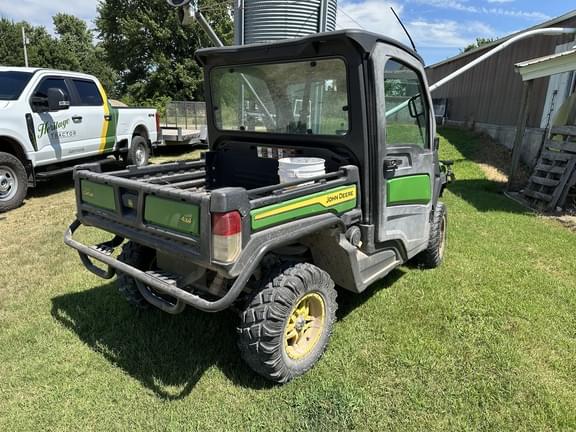 Image of John Deere XUV 835M equipment image 4