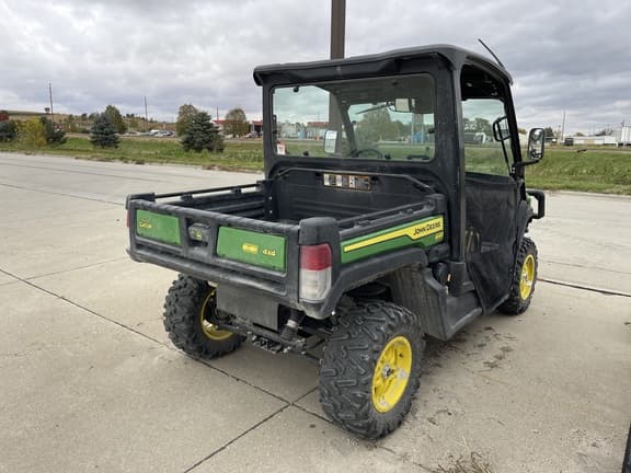 Image of John Deere XUV 835M equipment image 4