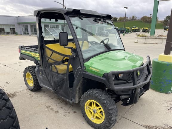 Image of John Deere XUV 835M Primary image
