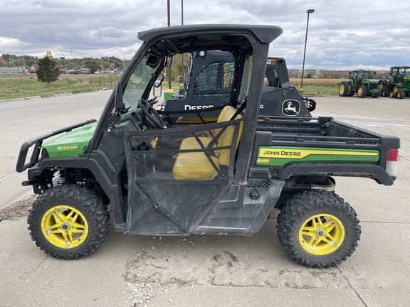 Image of John Deere XUV 835M equipment image 3