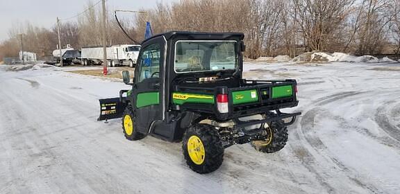 Image of John Deere XUV 835M equipment image 2