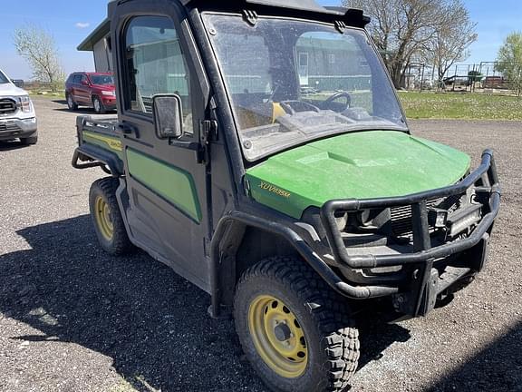 Image of John Deere XUV 835M equipment image 1